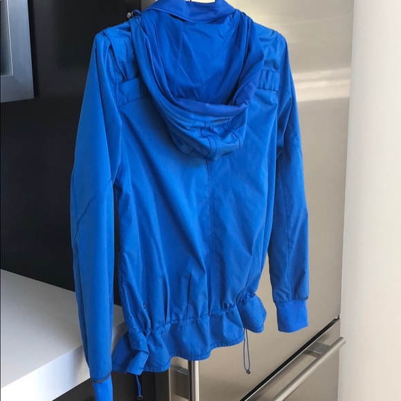 Lululemon light jacket - Picture 3 of 3